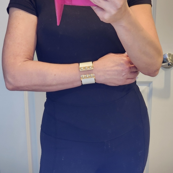 Henri Bendel Gold and Ceramic Hinged Bracelet with Swarovski Crystal - Picture 9 of 9